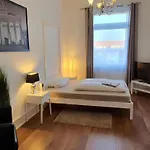 Homestay Colodging - Private & Kitchen