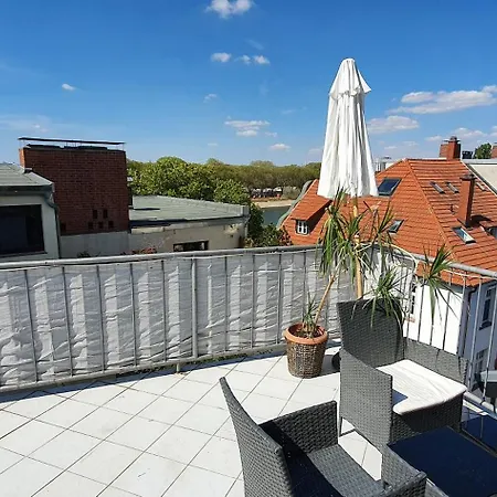 Colodging - Private & Kitchen Homestay