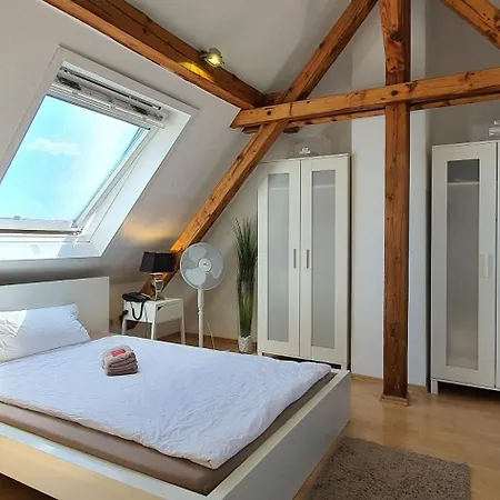 Colodging - Private & Kitchen Rum i privatbostad Mannheim