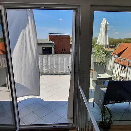 Colodging - Private & Kitchen בית אירוח *